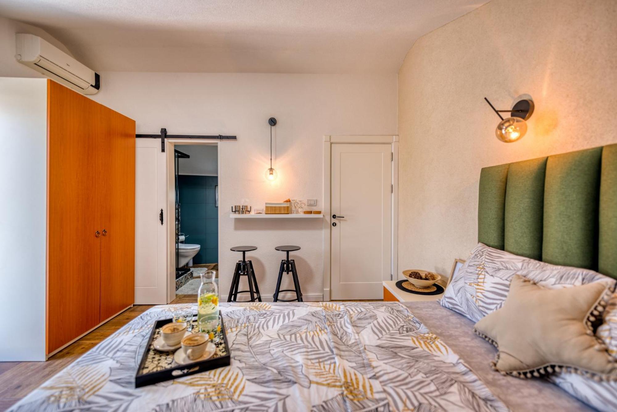 Miro Guesthouse Тиват Номер фото