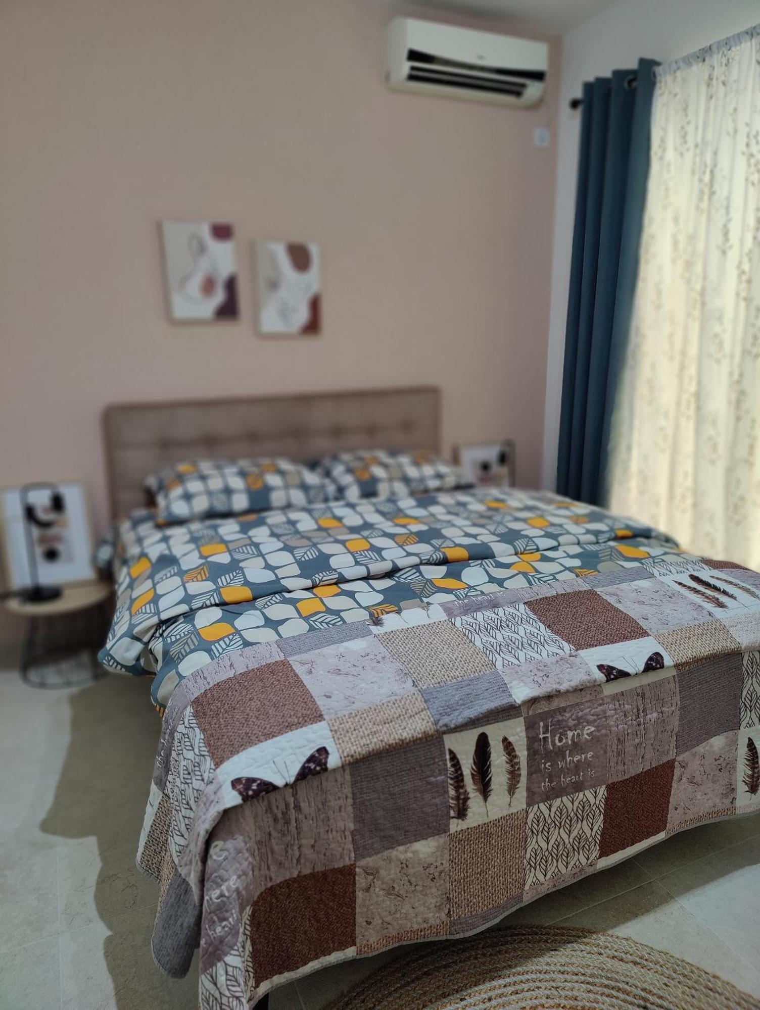 Miro Guesthouse Тиват Экстерьер фото